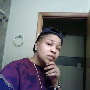 Meet your Posher, Veronica